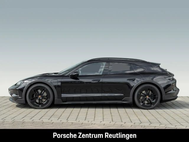 Porsche Taycan 4S Cross Turismo