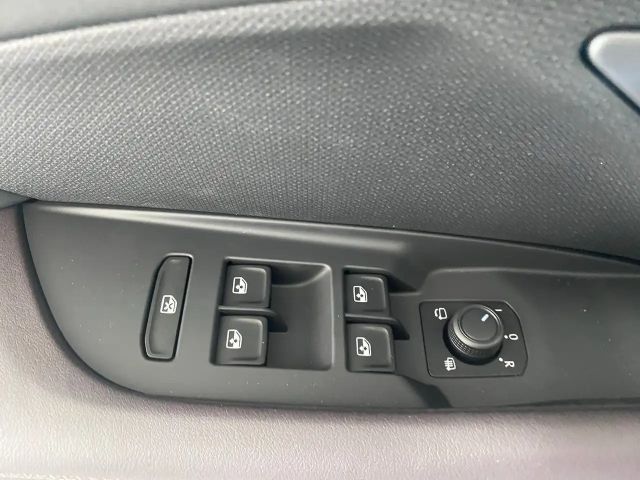 Cupra Terramar 1.5 e-Hybrid VZ