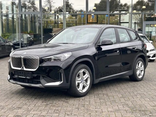 BMW iX1 xDrive