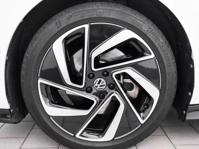 Volkswagen ID.7 IQ.Drive Pro Tourer