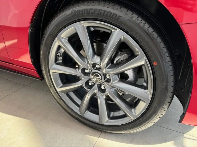 Mazda 3 Exclusive-line