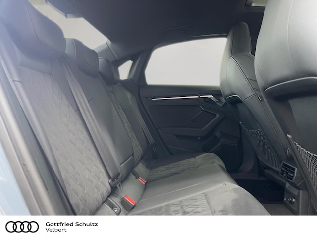 Audi RS3 Quattro S-Tronic Sedan