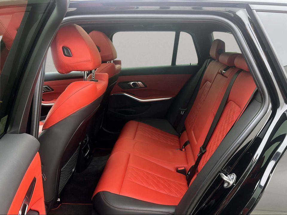 BMW 330 330e Touring