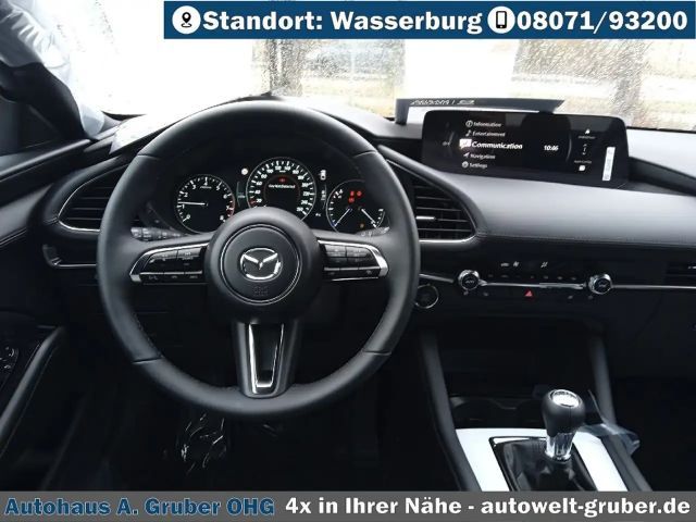 Mazda 3 2.5L SkyActiv e-Skyactiv