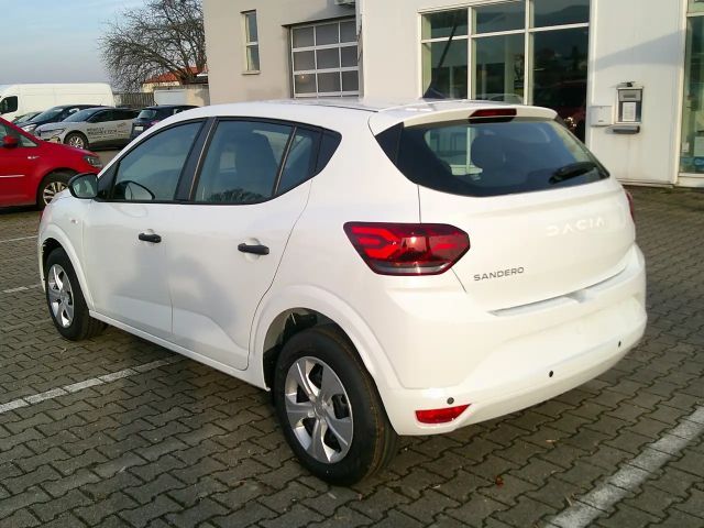 Dacia Sandero Essential