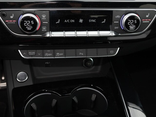 Audi A4 40 TFSI Avant Quattro S-Line S-Tronic