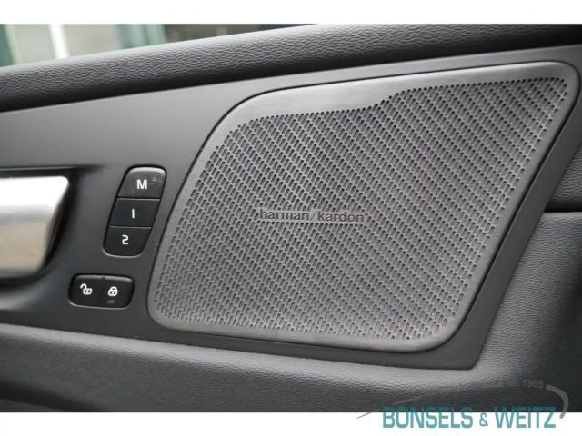 Volvo XC60 AWD Dark Ultimate