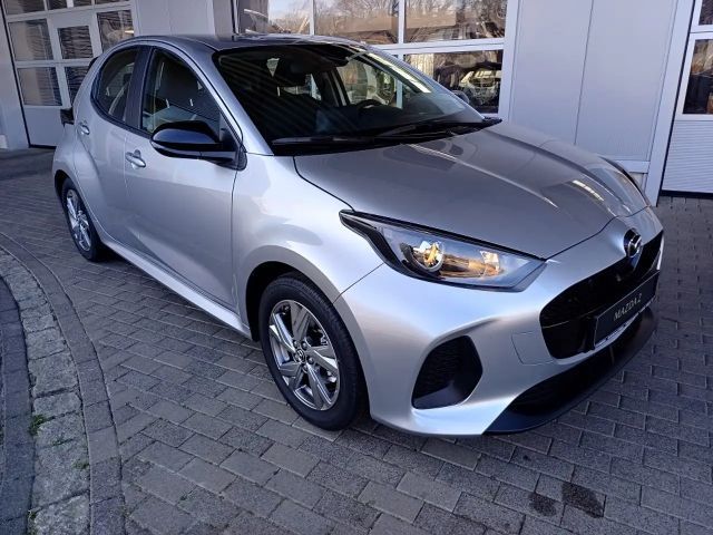 Mazda 2 Exclusive-line