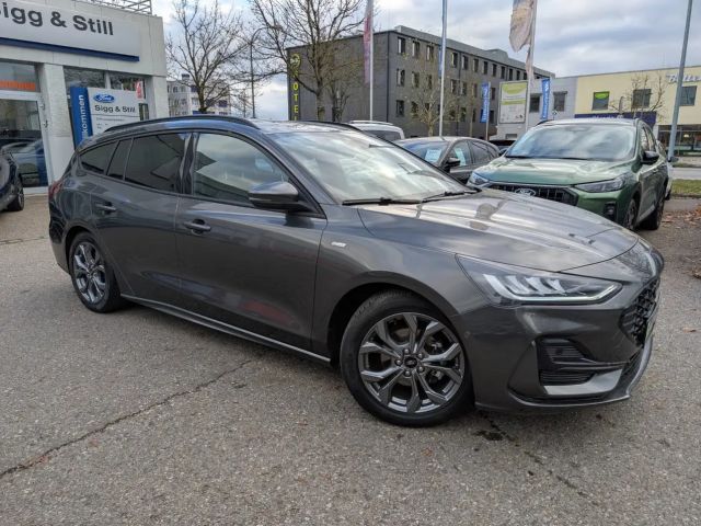 Ford Focus ST Line Wagon