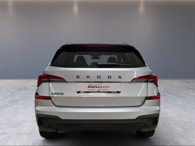 Skoda Kamiq 1,0 TSI DSG MATRIX PANO RFK SHZ PDC