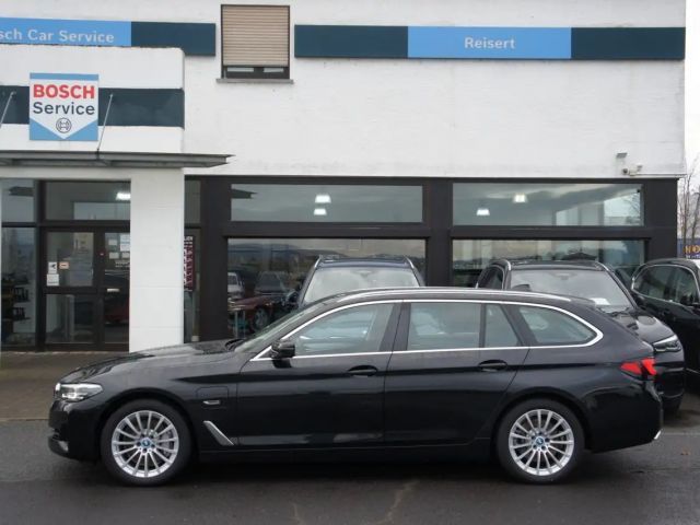 BMW 530 530e Touring