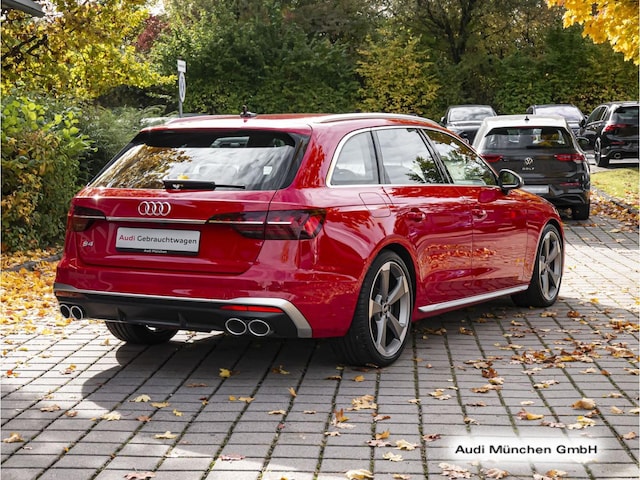Audi S4 Avant Quattro