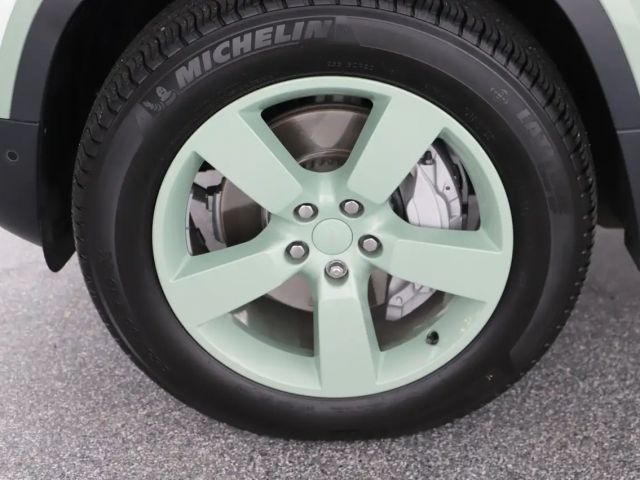 Land Rover Defender 90 AWD D300