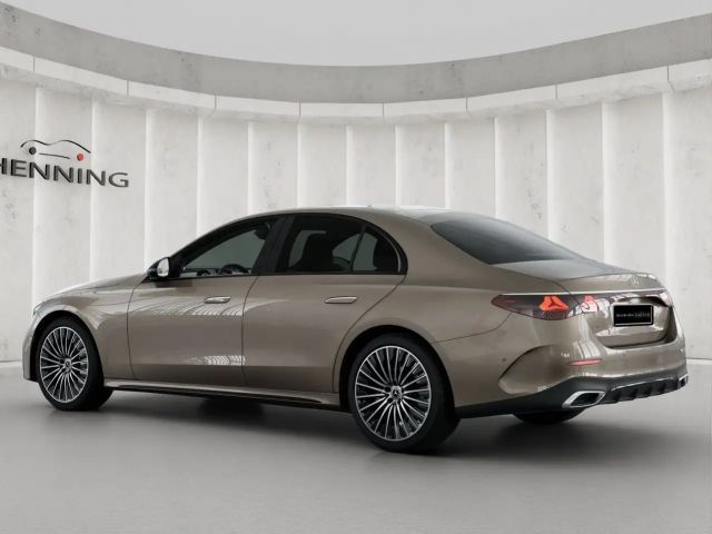 Mercedes-Benz E 220 AMG Line E 220 d Sedan