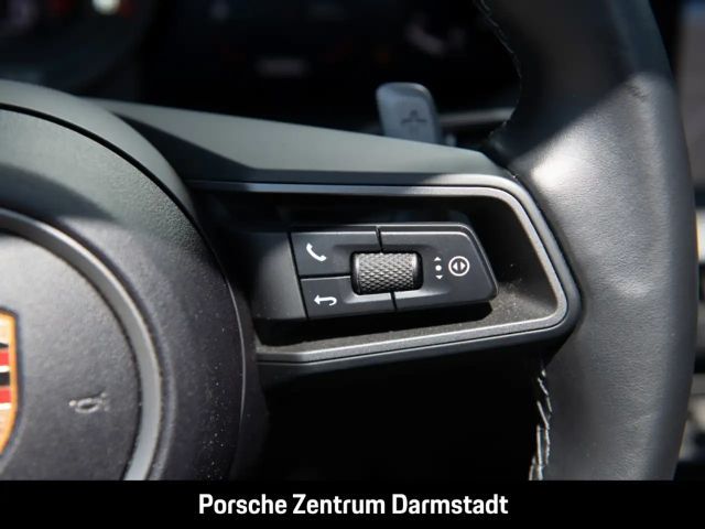 Porsche 992 Cabrio Carrera