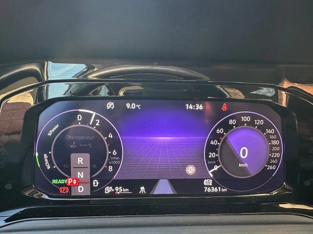 Volkswagen Golf Style eHybrid