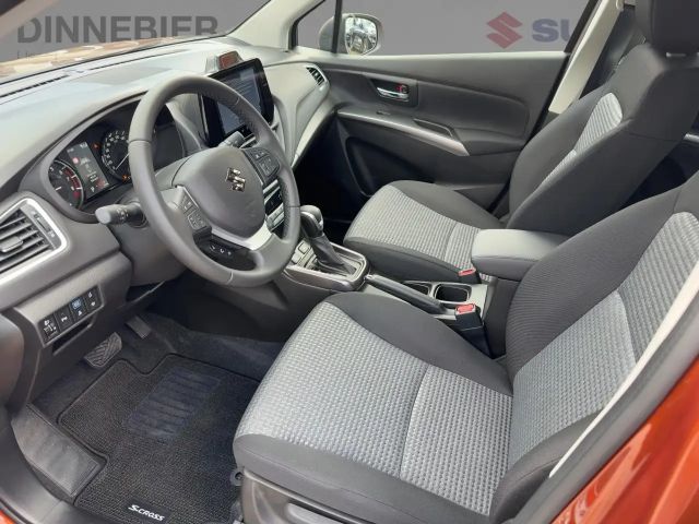 Suzuki S-Cross Hybrid