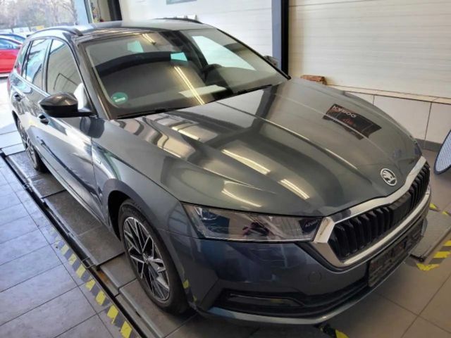 Skoda Octavia 1.5 TSI Clever Combi