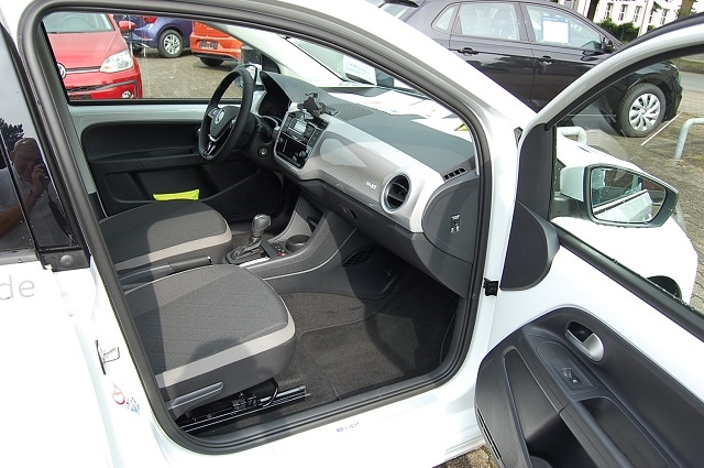 Volkswagen e-up! Edition maps & more GRA beh. Frontscheibe