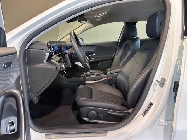 Mercedes-Benz A 180 Progressive