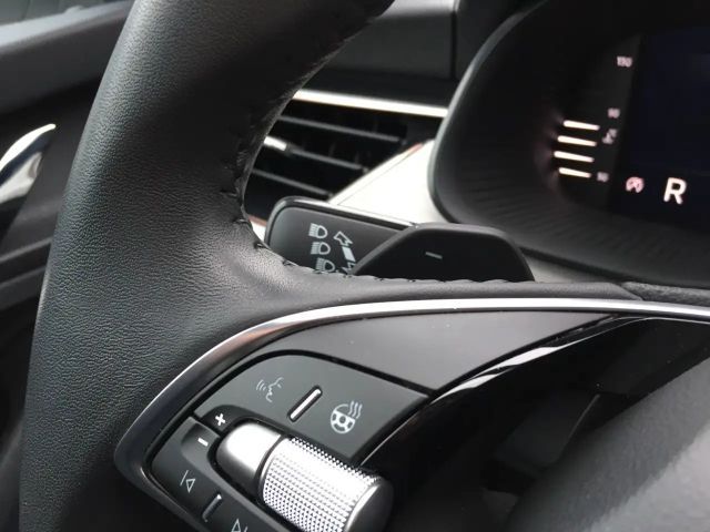 Skoda Scala SCALA TOP SELCTION AHK NAVI GROSS DSG 8xASSIST