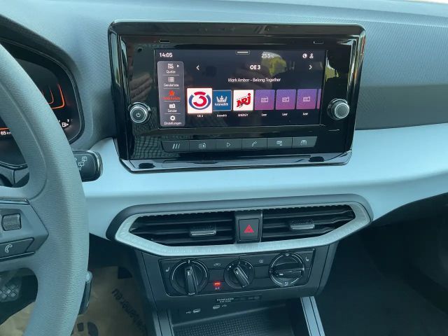 Seat Arona Reference