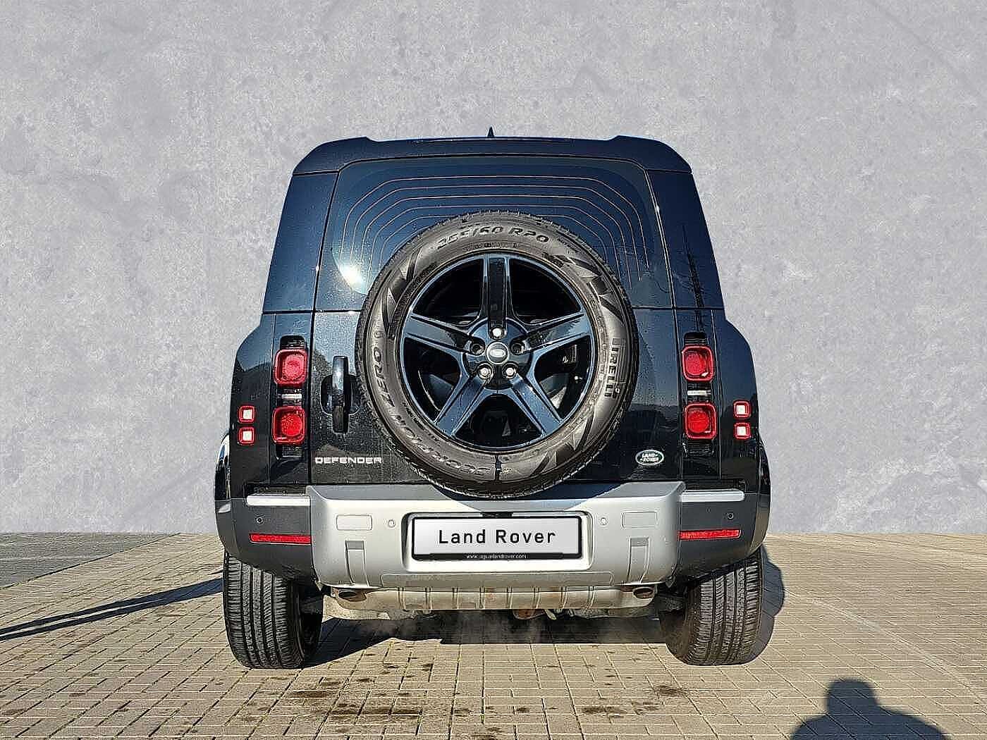 Land Rover Defender 110 SE