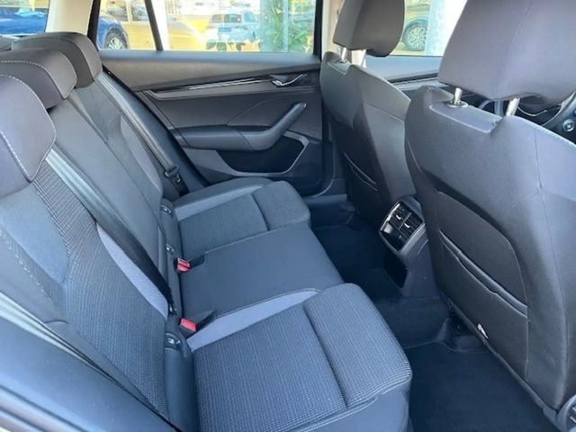 Skoda Octavia 2.0 TDI Ambition Combi