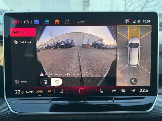 Volkswagen Golf DSG Golf VIII R-Line Variant