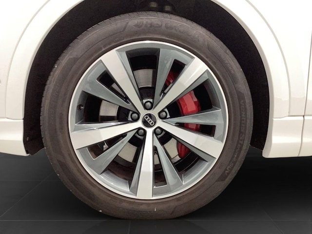 Audi Q8 55 TFSI Hybride Quattro