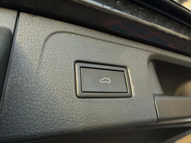 Volkswagen Passat 2.0 TSI Business DSG Variant