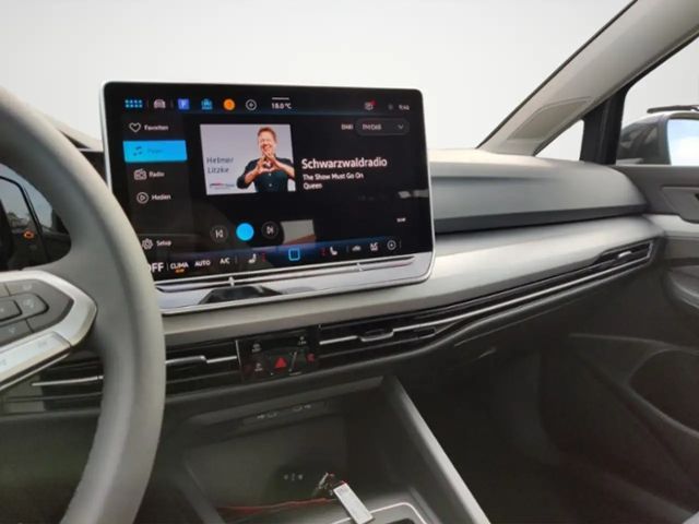 Volkswagen Golf DSG Life Variant