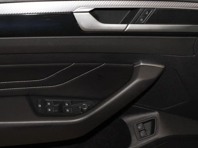 Volkswagen Arteon Hybrid R-Line
