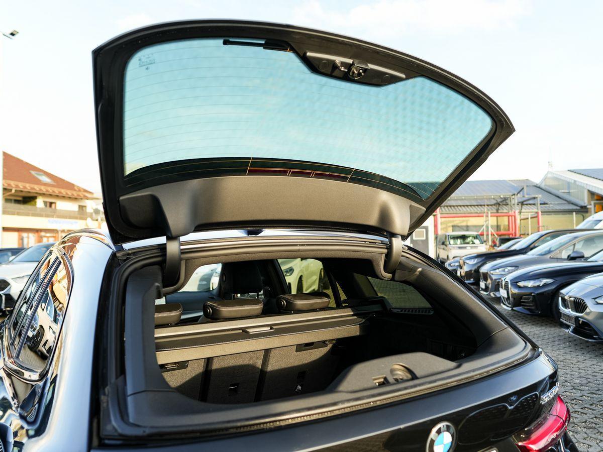 BMW 330 330d M-Sport Touring xDrive