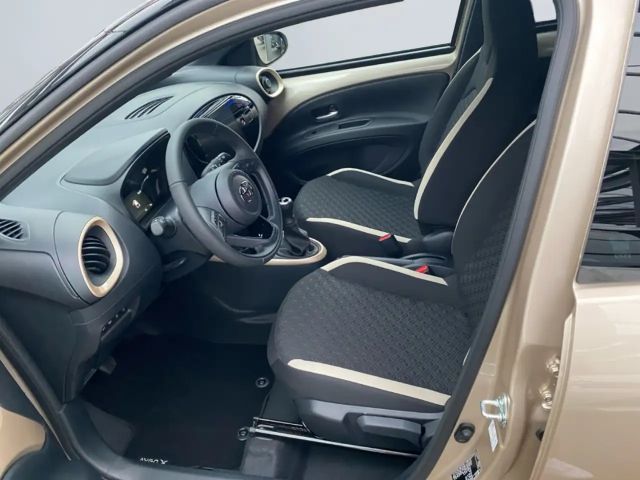 Toyota Aygo X Bi-Tone Hatchback