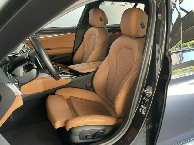 BMW 520 520d M-Sport