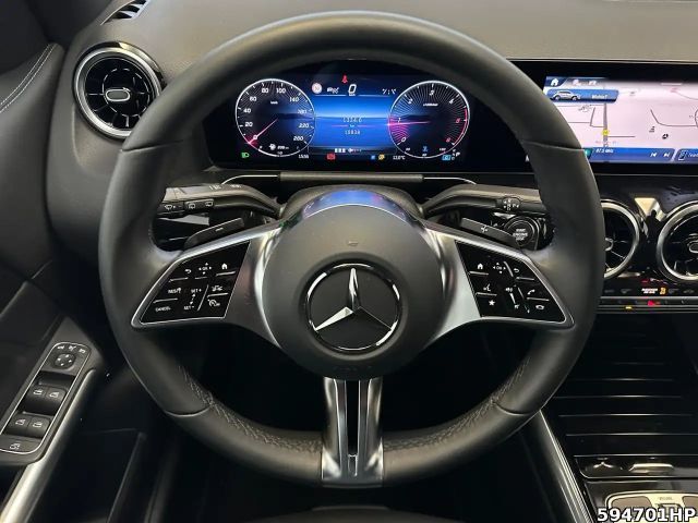 Mercedes-Benz GLA 200 GLA 200 d Progressive