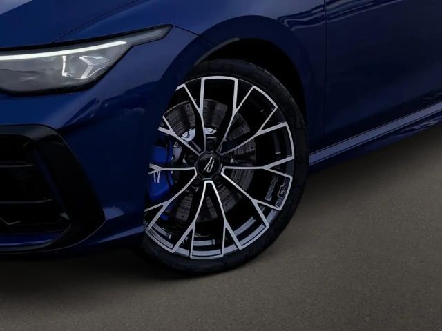 Volkswagen Golf 2.0 TSI Golf VIII Variant