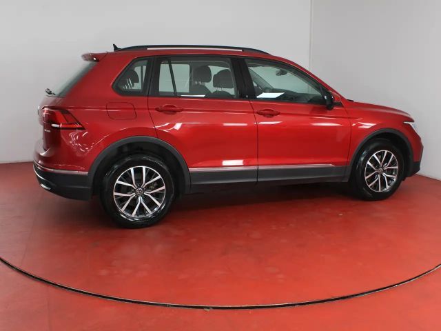 Volkswagen Tiguan 1.4 TSI Life eHybrid
