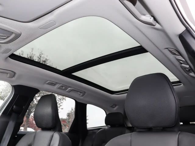 Volvo XC60 AWD Dark Ultra