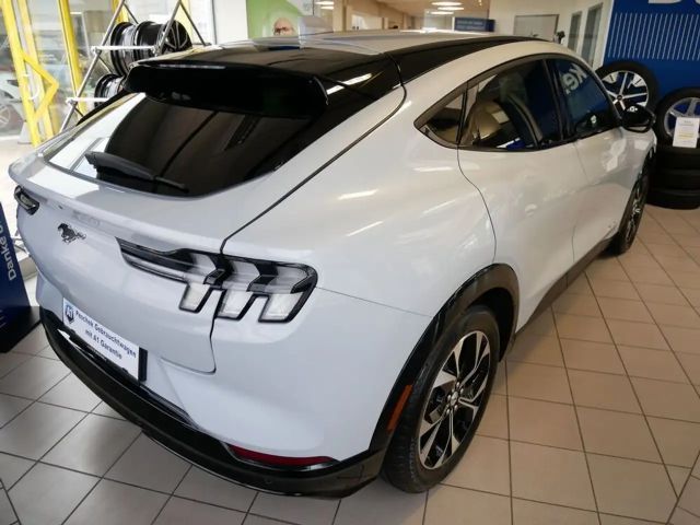 Ford Mustang Mach-E AWD