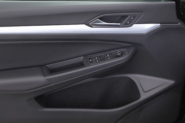 Volkswagen Golf 1.5 eTSI DSG Golf VIII