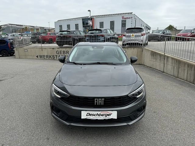 Fiat Tipo CityCross Life Turbo