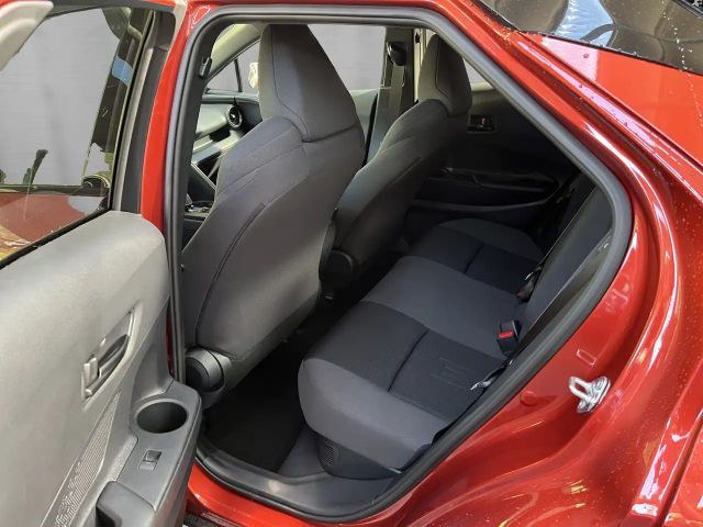 Toyota C-HR Active Plug-in