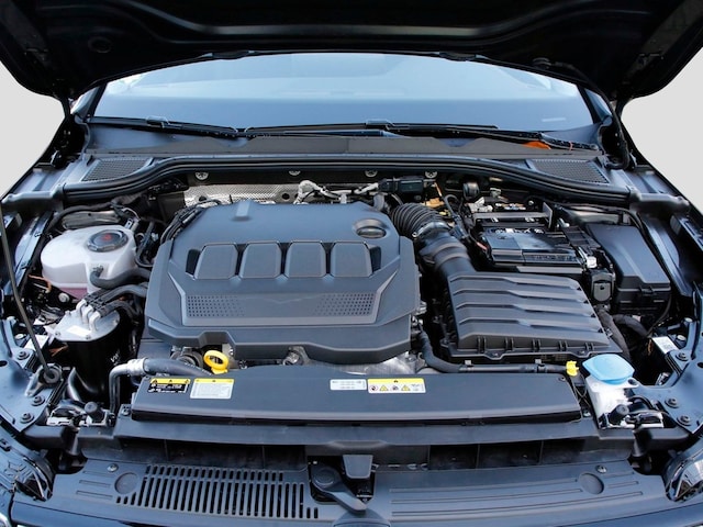 Volkswagen Golf 2.0 TDI DSG Life Variant