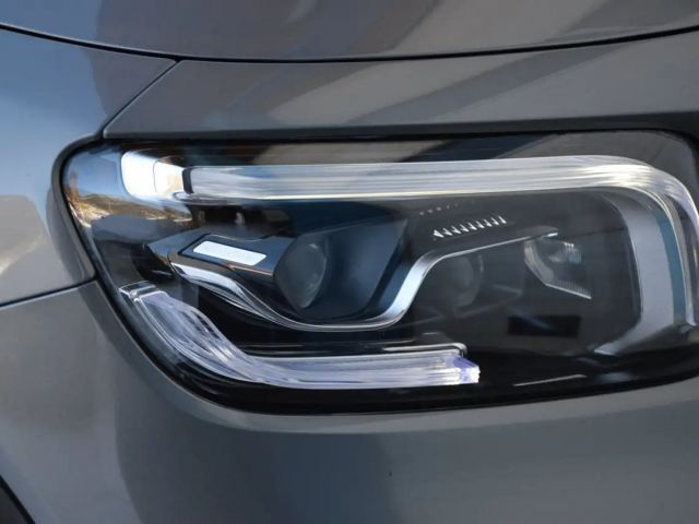 Mercedes-Benz GLB 200 4MATIC GLB 200 d