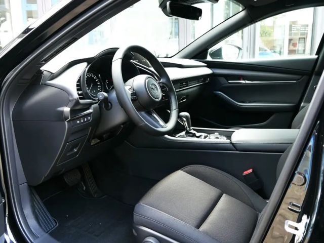Mazda 3 2.5L SkyActiv e-Skyactiv