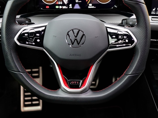 Volkswagen Golf 2.0 TSI DSG