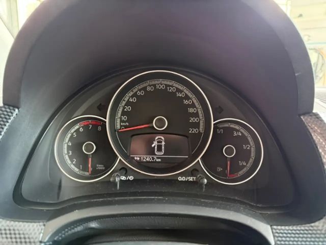 Volkswagen up! Move Move up!