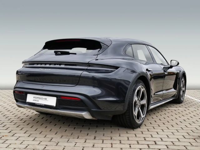 Porsche Taycan 4 Cross Turismo